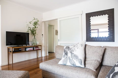 Furmston House & Studio - Perths Hotel 1
