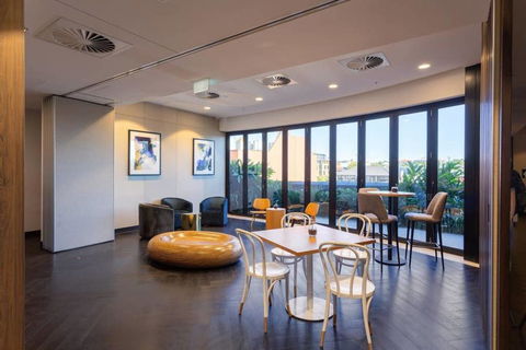 FV Peppers Residences Apartment - Perths Hotel 2