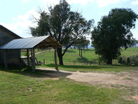 Gaddleen Grove Cottages - Perths Hotel 1