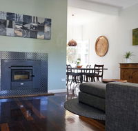 Gallery House Dwellingup - Perths Hotel