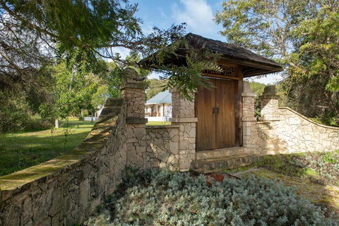 Garden Pavilion - Art House Yallingup - Perths Hotel 0