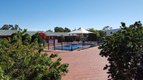 Gateway Motor Inn - Perths Hotel 0