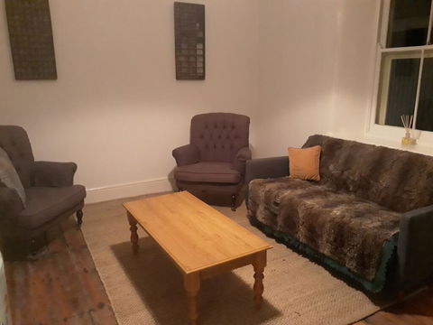 Gawler Heritage Accommodation - Perths Hotel 3