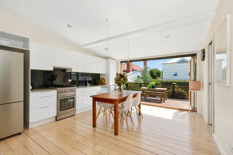 Geelong West Miner's Cottage - Perths Hotel 3