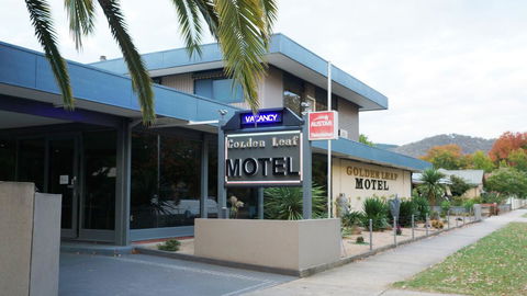 Golden Leaf Motel - Perths Hotel 0