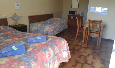 Goolgowi Highway Motel - Perths Hotel 3