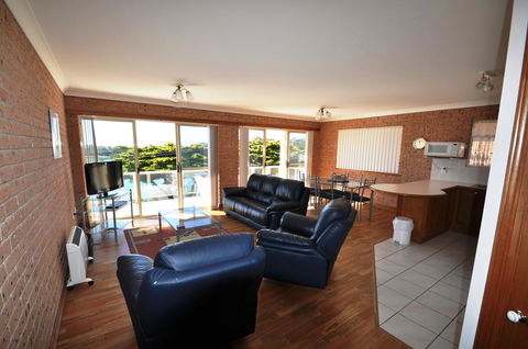 Grand Pacific 1 - Unit 4 - Perths Hotel 2