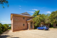 Book Narooma Accommodation Vacations Perths Hotel Perths Hotel