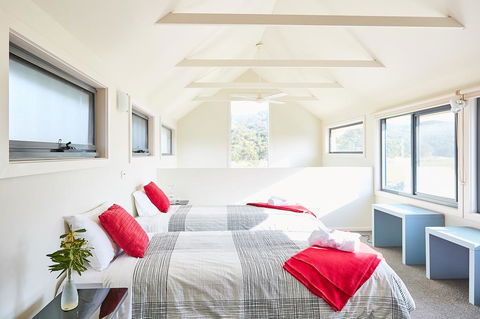 Great Ocean Walk Retreat - Perths Hotel 3