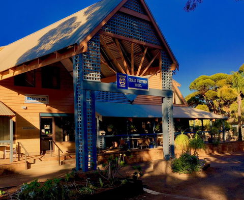 Great Western Travel Village - Perths Hotel 0