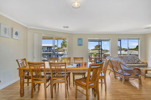 Green Reef Beach House - Perths Hotel 3