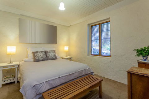 Grey Masts, Robe - Perths Hotel 3