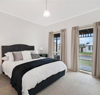 GUILDFORD COTTAGE - Perths Hotel