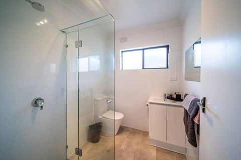 Harmony At Henley Beach-Wifi - Nespresso - Netflix - Perths Hotel 1