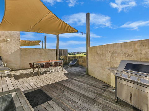 HEARN'S BEACHSIDE VILLA 9 - Perths Hotel 1