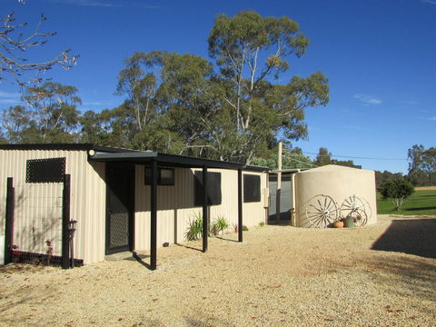 HEATHCOTE SHIRAZ COUNTRY STAYS - Perths Hotel 0