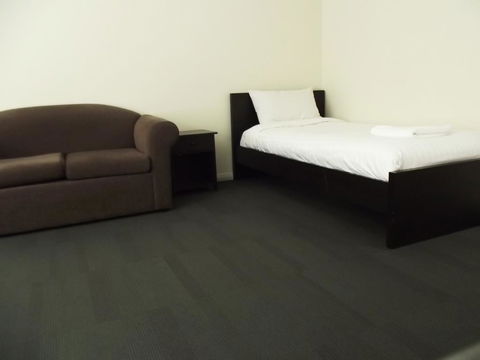 Heyfield Railway Hotel - Perths Hotel 2