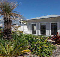Hideaway at Culburra - guest house with plunge pool - Perths Hotel