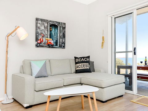High Tide - Wallaroo Beachfront Property - Pet-Friendly - Perths Hotel 2