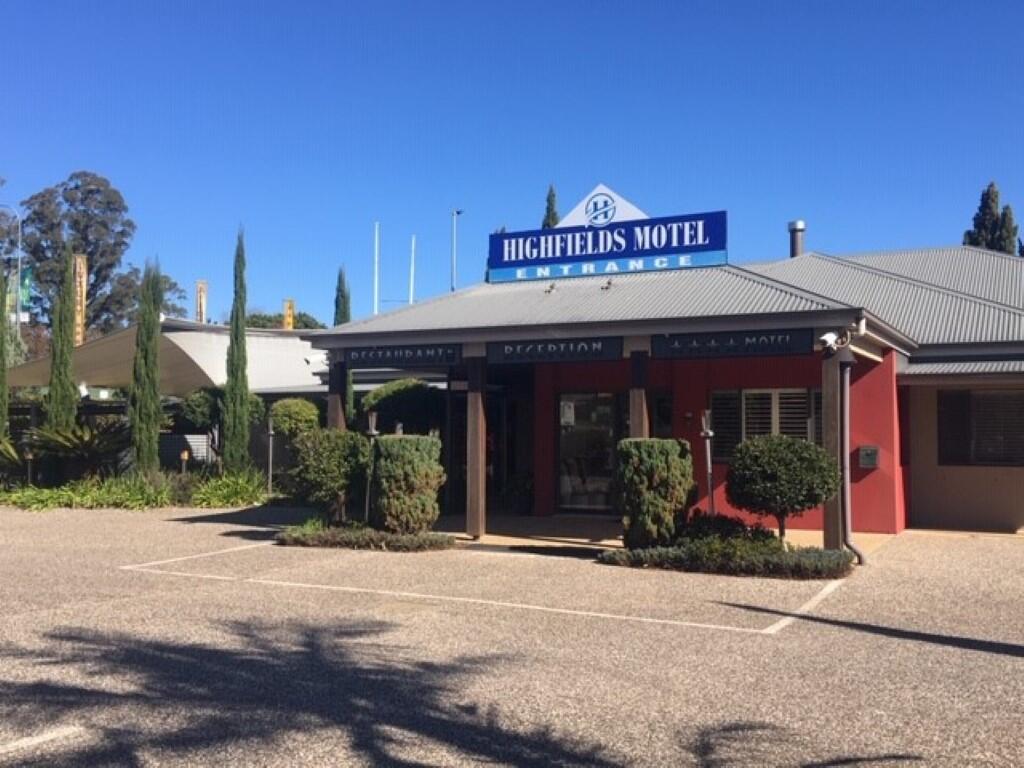 Spring Creek QLD Perths Hotel