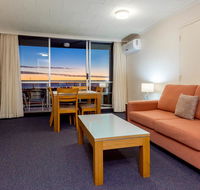 Highpoint International - Perths Hotel