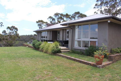 Highview - Perths Hotel 3