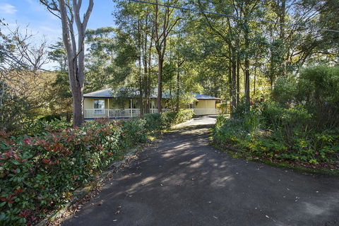 Hilldo - Lovely Mountainside Accommodation - Perths Hotel 0