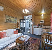 Hillside Country Retreat - Perths Hotel