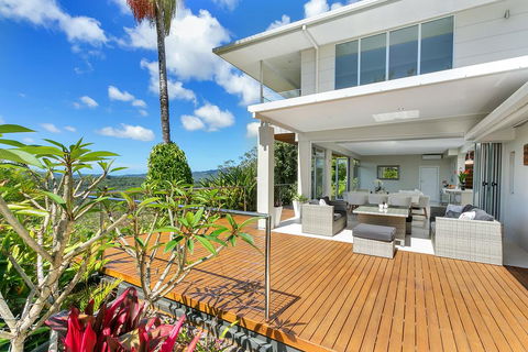 Hilltop Rainforest Retreat - Perths Hotel 0