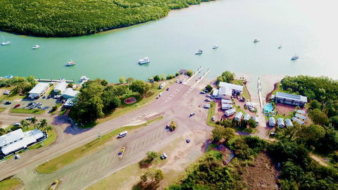 Hinchinbrook Marine Cove Resort - Perths Hotel 3
