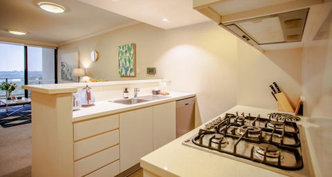 HOAMA Properties At Wentworth Point - Perths Hotel 3