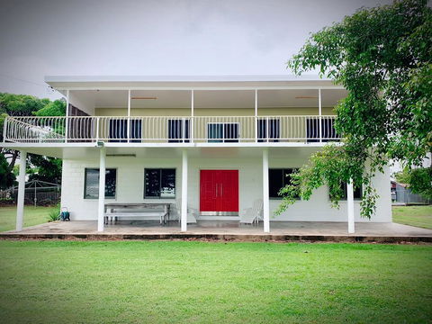 Holiday Rental - Huge House With Beach Views - Perths Hotel 0