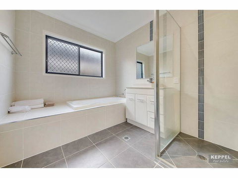 Home Sweet Home - Perths Hotel 0