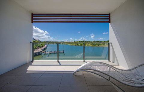 HomePlus - Lakeview Morden Townhouse - Perths Hotel 0