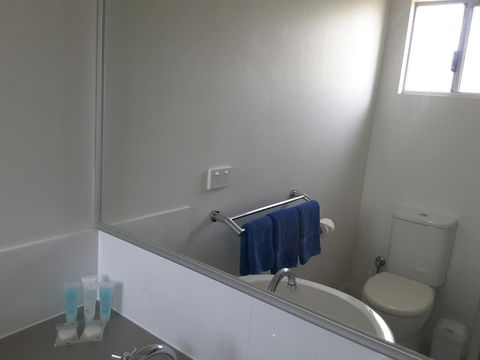 Horrocks Beach Caravan Park - Perths Hotel 2
