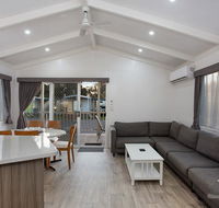 Horsham Riverside Caravan Park - Perths Hotel