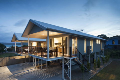 Island Villas & Apartments - Perths Hotel 1