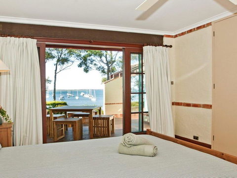 Izba - Mediterranean Style Hideaway - Perths Hotel 3