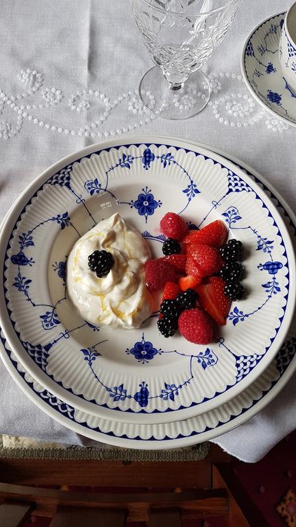 Jensens Bed And Breakfast - Perths Hotel 1