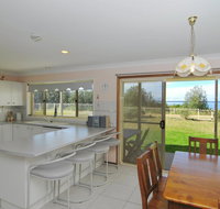 Jervis Bay Beachfront - Perths Hotel