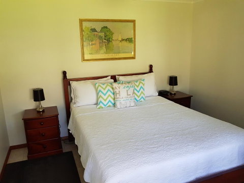 Jervis Bay Blue - Vincentia - Perths Hotel 3