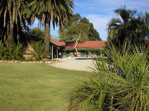Jolly Swagman Motor Inn Holbrook - Perths Hotel 0