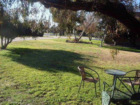 Jolly Swagman Motor Inn Holbrook - Perths Hotel 1