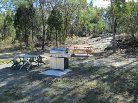 Just Red Wines Cabins - Perths Hotel 2
