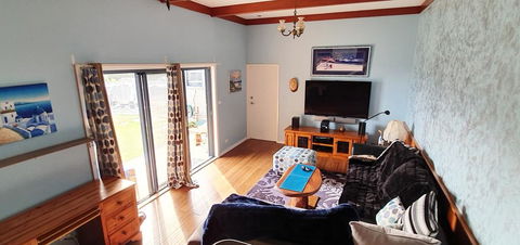 JUST-4-YOU! Amazing Sea Views, WIFI, Fullly Air-conditioned, King Bed - Perths Hotel 0