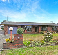 Kelly's Getaway  Culburra Beach - Perths Hotel