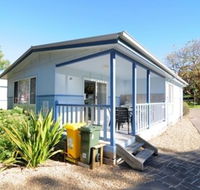 Kendalls Beach Holiday Park - Perths Hotel