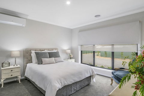 Kennedy House Euroa - Perths Hotel 0