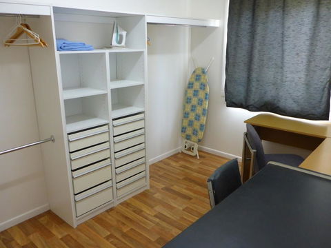 Kenny's Cabin - Perths Hotel 2