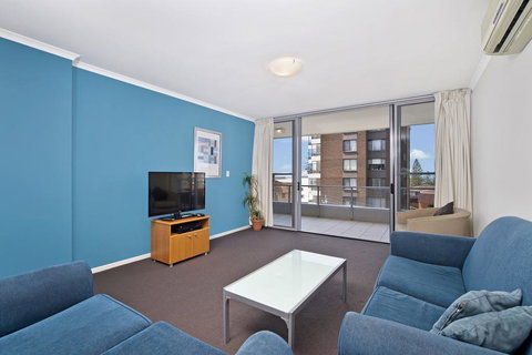 Ki-Ea 538 67 William Street - Perths Hotel 2